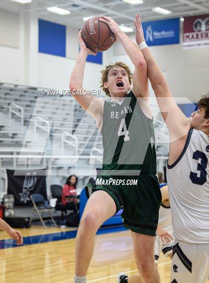 Thumbnail 1 in Reagan [Ronald] vs Boerne-Champion (Spurs High School Showcase) photogallery.