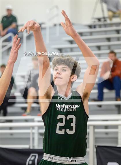 Thumbnail 2 in Reagan [Ronald] vs Boerne-Champion (Spurs High School Showcase) photogallery.