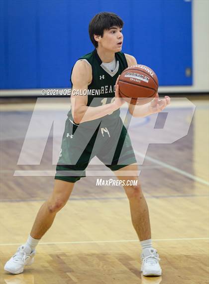 Thumbnail 2 in Reagan [Ronald] vs Boerne-Champion (Spurs High School Showcase) photogallery.