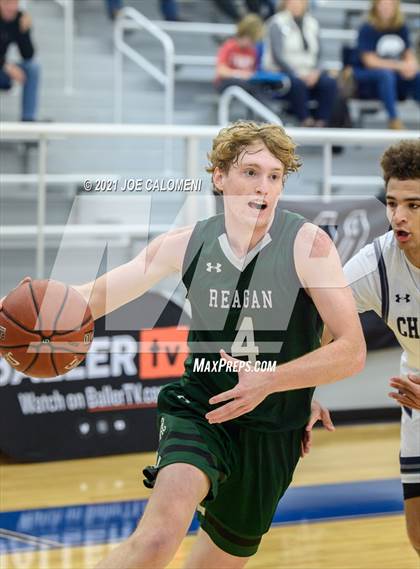Thumbnail 2 in Reagan [Ronald] vs Boerne-Champion (Spurs High School Showcase) photogallery.