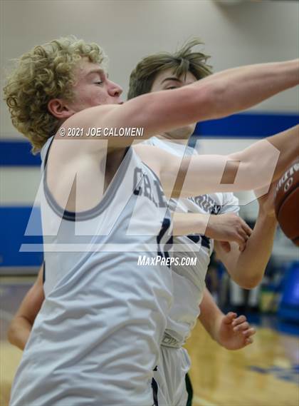 Thumbnail 1 in Reagan [Ronald] vs Boerne-Champion (Spurs High School Showcase) photogallery.