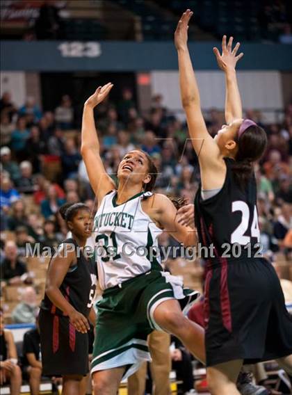 Thumbnail 3 in Pentucket Regional vs. Sabis International (MIAA Division 3 Final) photogallery.