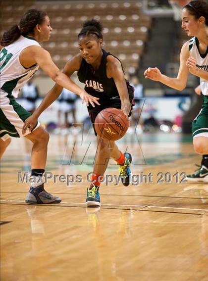 Thumbnail 1 in Pentucket Regional vs. Sabis International (MIAA Division 3 Final) photogallery.