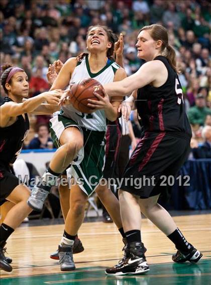 Thumbnail 3 in Pentucket Regional vs. Sabis International (MIAA Division 3 Final) photogallery.