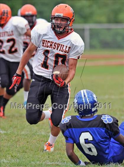 Thumbnail 2 in Hicksville @ Hempstead photogallery.