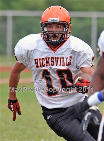 Thumbnail 3 in Hicksville @ Hempstead photogallery.