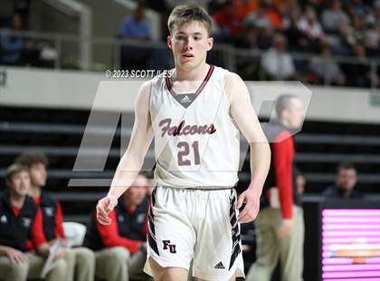 Thumbnail 2 in New Lexington vs. Fairfield Union (OHSAA D2 District Final) photogallery.