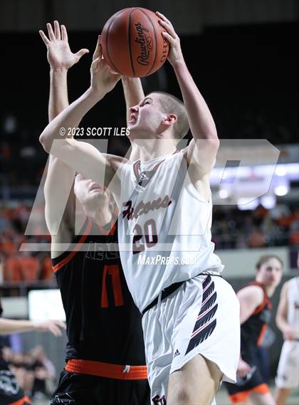 Thumbnail 3 in New Lexington vs. Fairfield Union (OHSAA D2 District Final) photogallery.