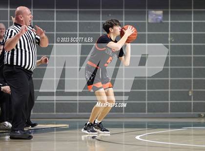 Thumbnail 1 in New Lexington vs. Fairfield Union (OHSAA D2 District Final) photogallery.