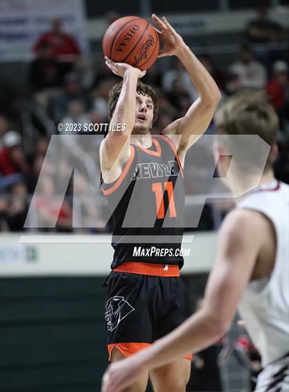 Thumbnail 2 in New Lexington vs. Fairfield Union (OHSAA D2 District Final) photogallery.