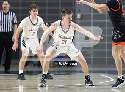 Thumbnail 3 in New Lexington vs. Fairfield Union (OHSAA D2 District Final) photogallery.