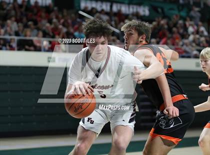 Thumbnail 3 in New Lexington vs. Fairfield Union (OHSAA D2 District Final) photogallery.