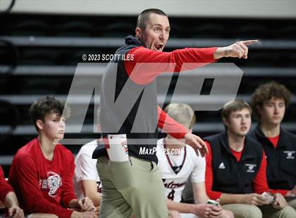 Thumbnail 1 in New Lexington vs. Fairfield Union (OHSAA D2 District Final) photogallery.