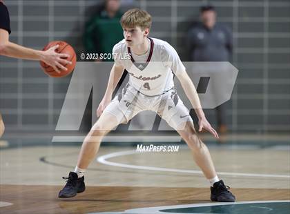 Thumbnail 2 in New Lexington vs. Fairfield Union (OHSAA D2 District Final) photogallery.