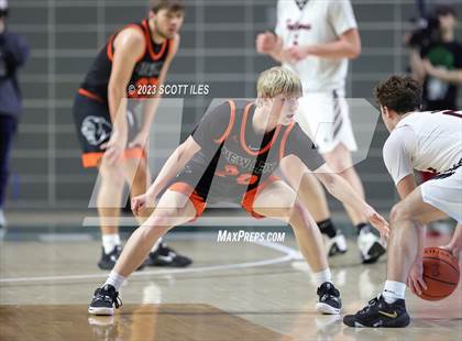 Thumbnail 3 in New Lexington vs. Fairfield Union (OHSAA D2 District Final) photogallery.