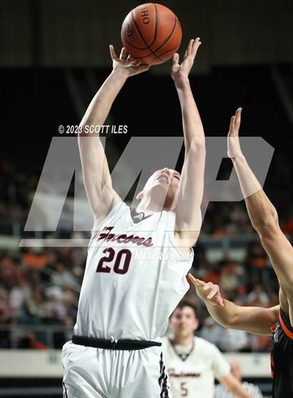 Thumbnail 1 in New Lexington vs. Fairfield Union (OHSAA D2 District Final) photogallery.
