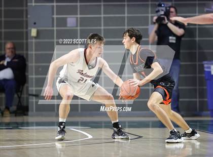 Thumbnail 3 in New Lexington vs. Fairfield Union (OHSAA D2 District Final) photogallery.