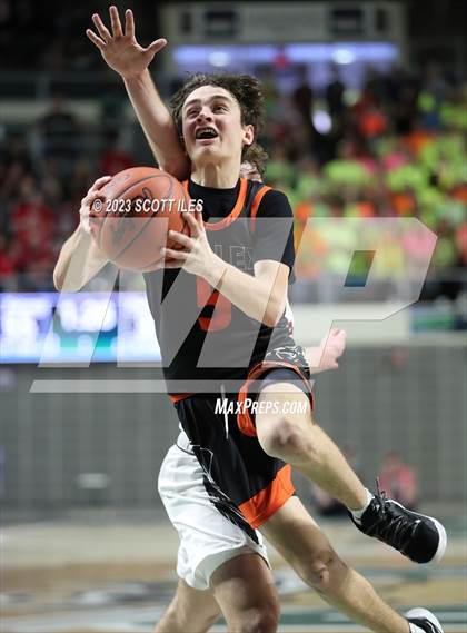 Thumbnail 1 in New Lexington vs. Fairfield Union (OHSAA D2 District Final) photogallery.