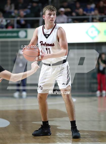 Thumbnail 1 in New Lexington vs. Fairfield Union (OHSAA D2 District Final) photogallery.