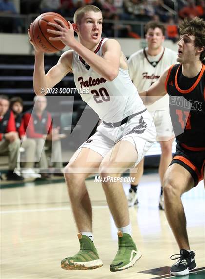 Thumbnail 2 in New Lexington vs. Fairfield Union (OHSAA D2 District Final) photogallery.