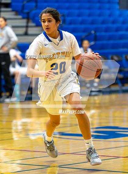Thumbnail 2 in San Leandro vs. Foothill (Newark Optimist Club Holiday Classic) photogallery.