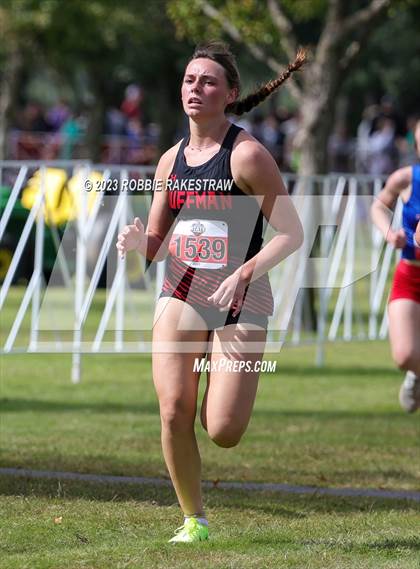 Thumbnail 1 in UIL Cross Country 4A Finals (3200M) photogallery.
