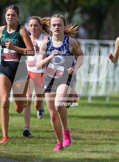 Thumbnail 3 in UIL Cross Country 4A Finals (3200M) photogallery.