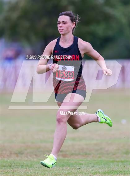Thumbnail 2 in UIL Cross Country 4A Finals (3200M) photogallery.