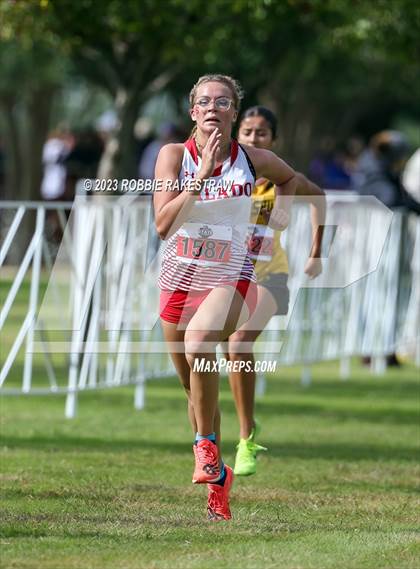 Thumbnail 3 in UIL Cross Country 4A Finals (3200M) photogallery.