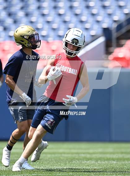 Thumbnail 2 in Chaparral vs. Mullen (Denver Broncos 7-on-7) photogallery.