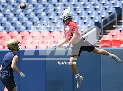 Thumbnail 3 in Chaparral vs. Mullen (Denver Broncos 7-on-7) photogallery.
