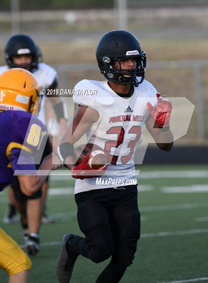 Thumbnail 3 in Mineral Wells @ Godley photogallery.