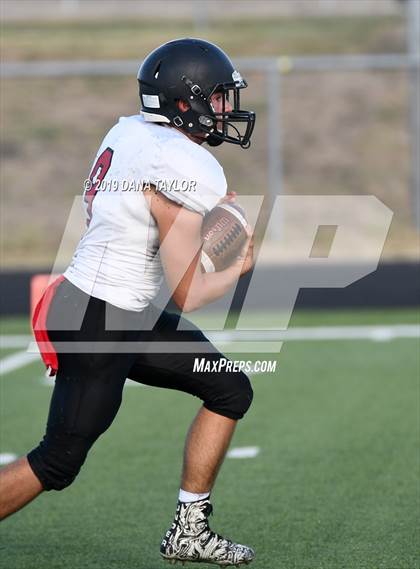 Thumbnail 1 in Mineral Wells @ Godley photogallery.