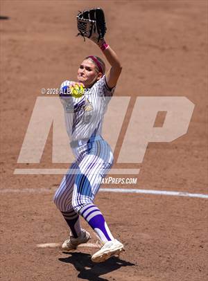 Shiner vs. Sundown (UIL 2A D2 Softball Final)