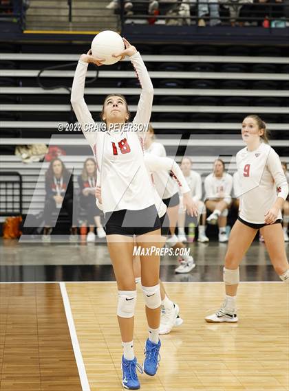 Thumbnail 1 in Davis vs. Weber (UHSAA 6A Second Round) photogallery.