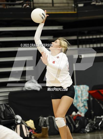 Thumbnail 1 in Davis vs. Weber (UHSAA 6A Second Round) photogallery.