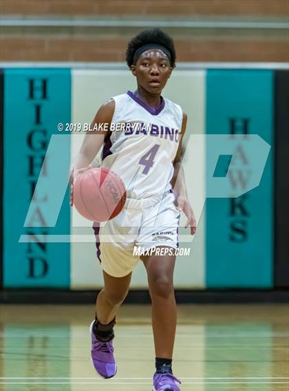 Thumbnail 1 in Chaparral vs. Sabino photogallery.