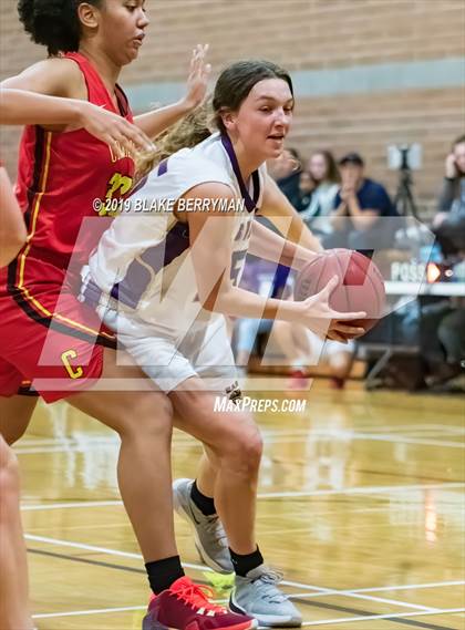 Thumbnail 1 in Chaparral vs. Sabino photogallery.