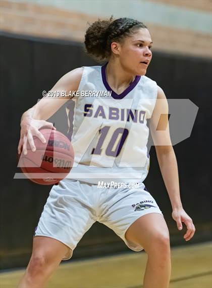 Thumbnail 3 in Chaparral vs. Sabino photogallery.