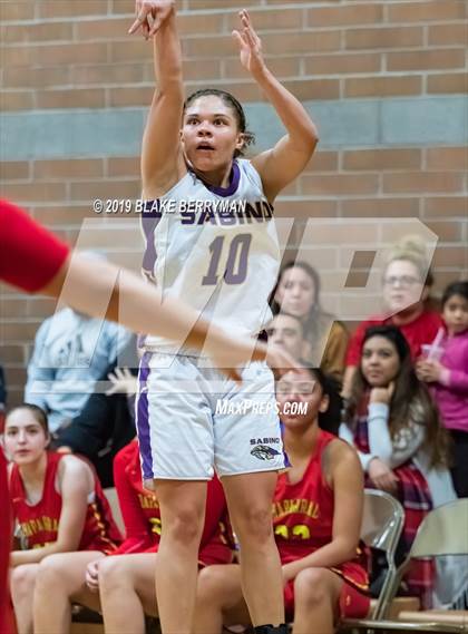 Thumbnail 1 in Chaparral vs. Sabino photogallery.