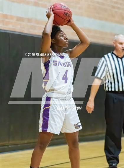Thumbnail 2 in Chaparral vs. Sabino photogallery.