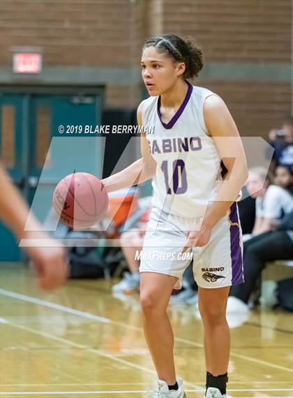 Thumbnail 1 in Chaparral vs. Sabino photogallery.