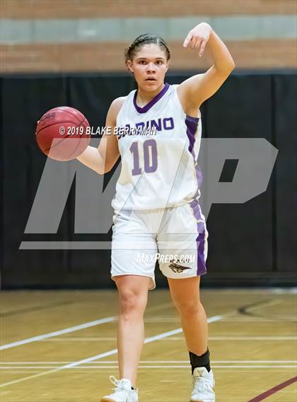 Thumbnail 3 in Chaparral vs. Sabino photogallery.
