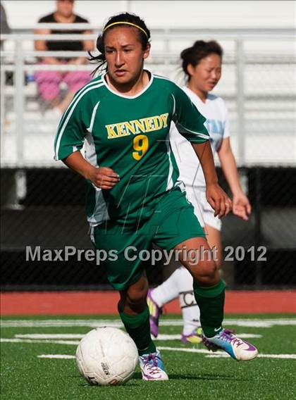 Thumbnail 3 in Kennedy @ Burbank photogallery.