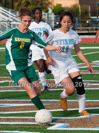Thumbnail 2 in Kennedy @ Burbank photogallery.