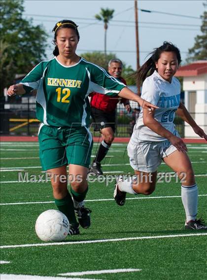 Thumbnail 3 in Kennedy @ Burbank photogallery.