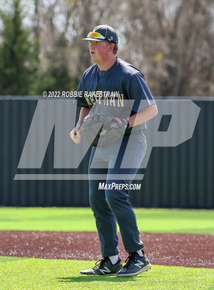 Thumbnail 1 in Kaufman @ Crandall photogallery.
