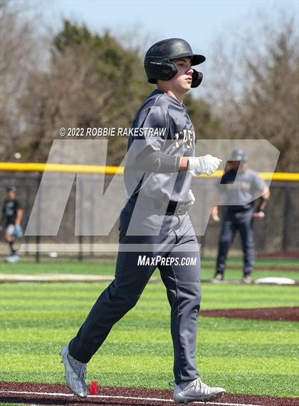 Thumbnail 3 in Kaufman @ Crandall photogallery.