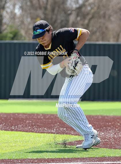 Thumbnail 2 in Kaufman @ Crandall photogallery.