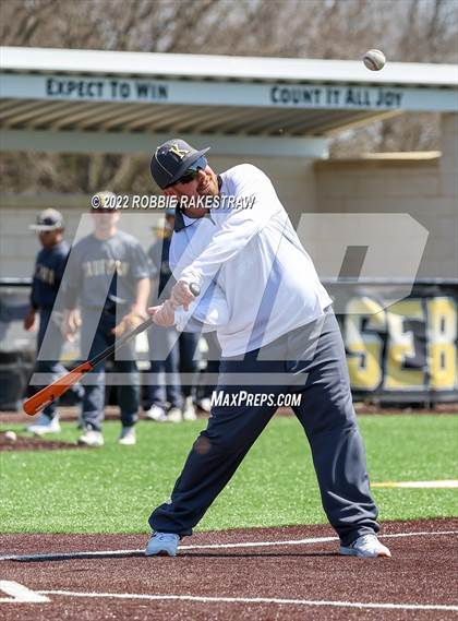 Thumbnail 2 in Kaufman @ Crandall photogallery.
